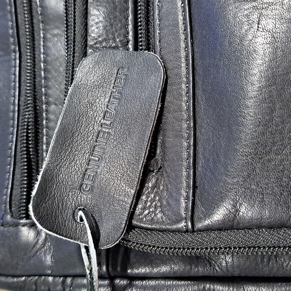 Kenneth Cole - Picture 12 of 13
